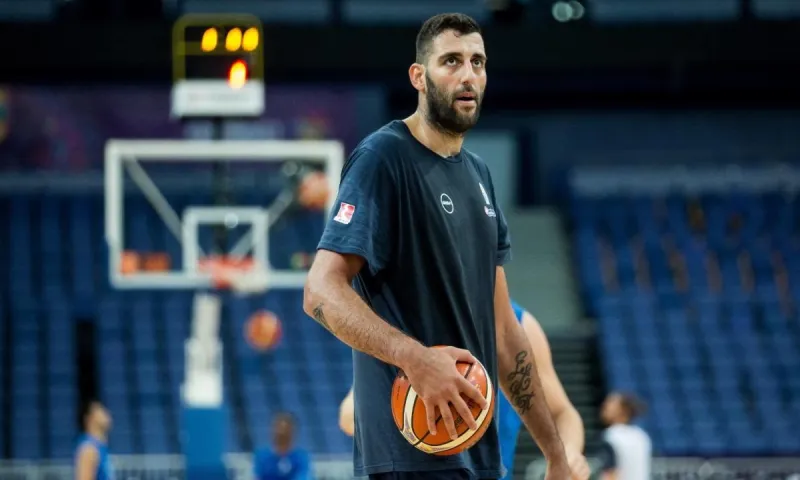 Έκπληξη: Τι ομάδα είναι ο Γιάννης Μπουρούσης!