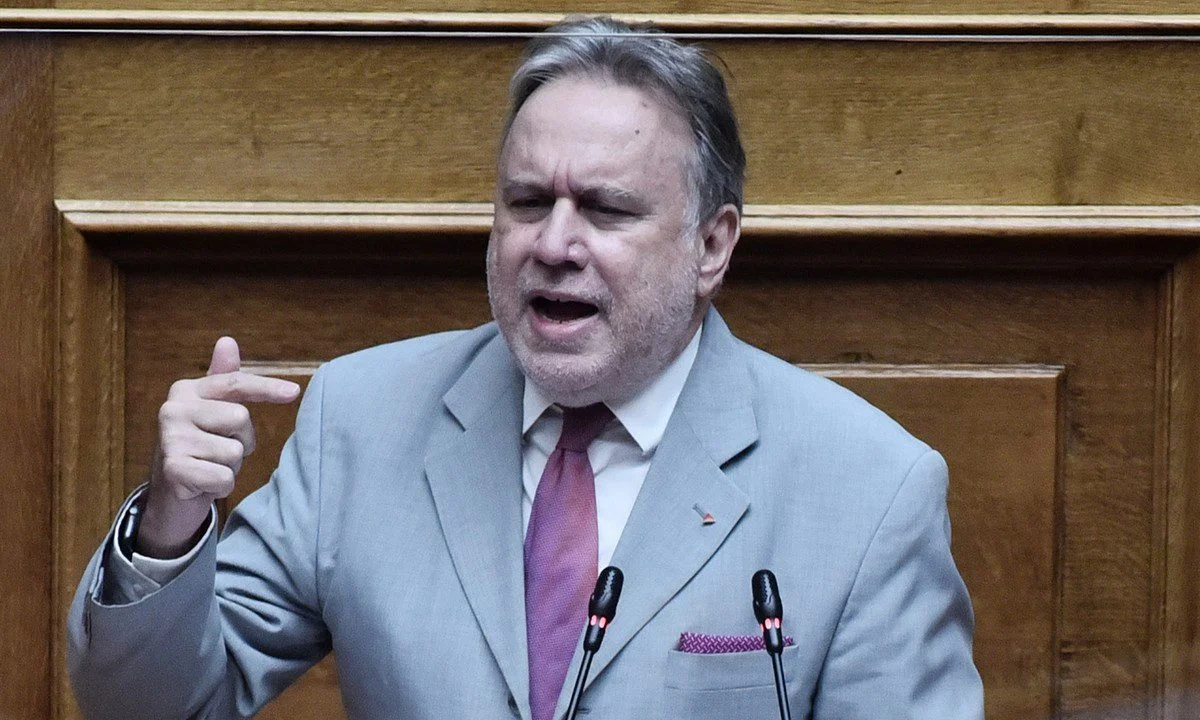 Ελληνοτουρκικά: Πρώην Έλληνας πρέσβης αποκαλύπτει γιατί παρακαλούσε τον Τσαβούσογλου ο Γιώργος Κατρούγκαλος - Τι έγινε
