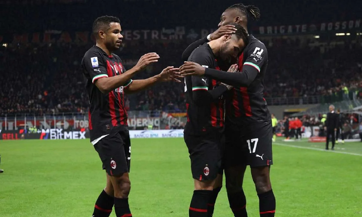 Serie A: Νίκησε με Ζιρού στο φινάλε η Μίλαν - Ακάθεκτη στην κορυφή η Νάπολι