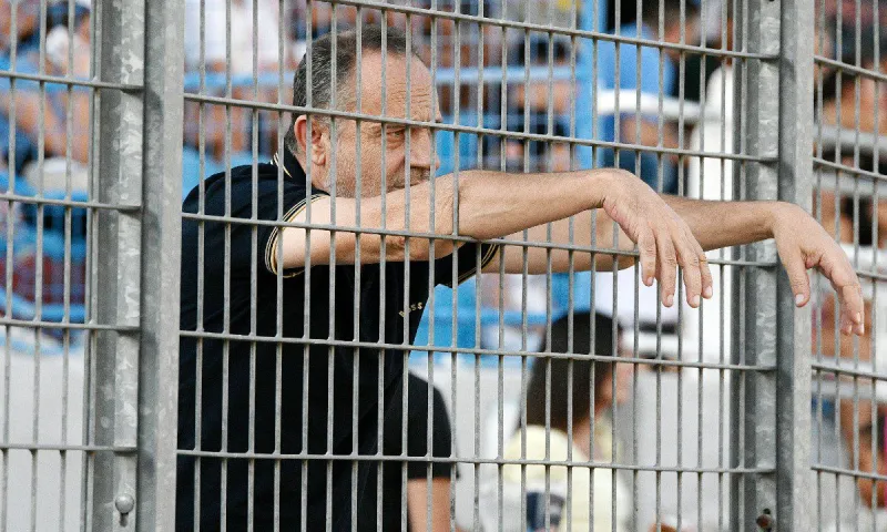 Διαιτησία - Αποκλειστικό: «Πέσιμο» στον Τσιμεντερίδη στο Λαμία - Βόλος - «Τελείωσες» του είπε ο Παπαϊωάννου!