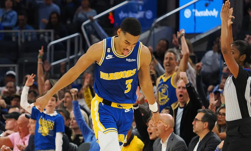 NBA Αποτελέσματα: Ξέσπασαν οι Γκόλντεν Στέιτ Γουόριορς – Πήραν το «θρίλερ» οι Μαϊάμι Χιτ!