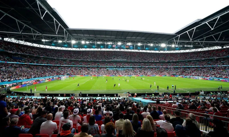 Euro 2028: Ηνωμένο Βασίλειο και Ιρλανδία διεκδικούν τη διοργάνωση - Αυτά είναι τα γήπεδα