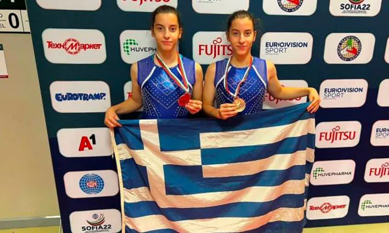 Τραμπολίνο: «Χάλκινες» οι δίδυμες Κατερίνα και Μαρία Παπαδάτου στο συγχρονισμένο κοριτσιών του Παγκοσμίου!
