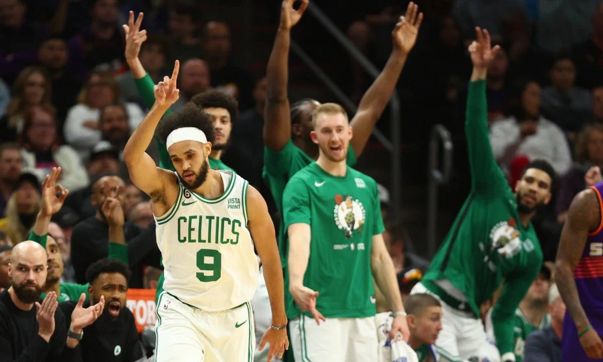 NBA Αποτελέσματα: Oι Σέλτικς συνέτριψαν τους Σανς - Τεράστια νίκη των Τζαζ επί των Γουόριορς (vids)