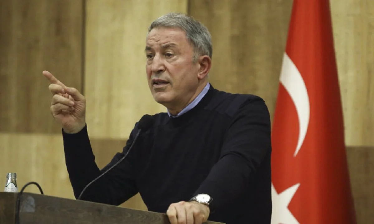 Ελληνοτουρκικά: Σε νέες εμπρηστικές δηλώσεις κατά της Ελλάδας, προχώρησε ο υπουργός Άμυνας της Τουρκίας Χουλουσί Ακάρ.