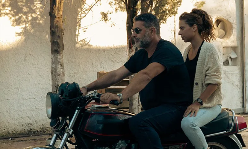 Αυτή η νύχτα μένει επόμενα επεισόδια: Η Ζέτα ψάχνει την «άγνωστη» αγάπη του Στρατή - Η Εύη ξανά αντιμέτωπη με τον Παντελή