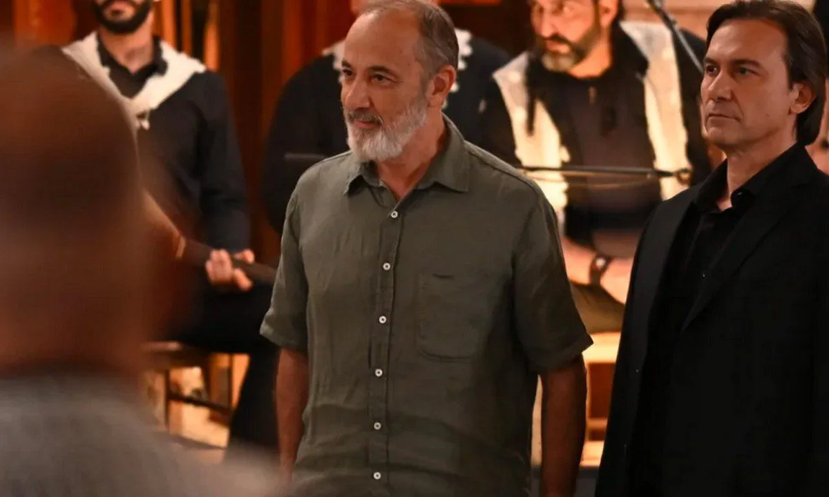 Σασμός επόμενα επεισόδια: Ο Παύλος ζητά απο την Αιμιλία να τα ξαναφτιάξουν - Αυτόν σώζει ο Μανώλης απο την καταστροφή