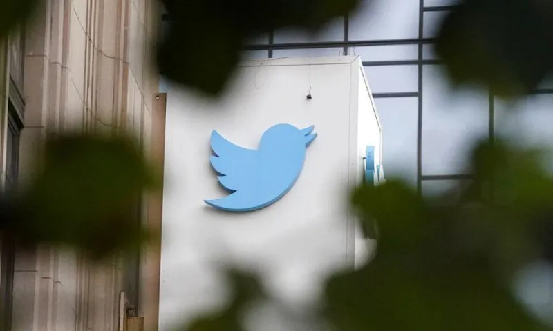 Twitter: Έκλεισε τους λογαριασμούς που παρακολουθούσαν τα τζετ των Μασκ, Ζάκερμπεργκ, Μπέζος και Γκέιτς - Τι συνέβη