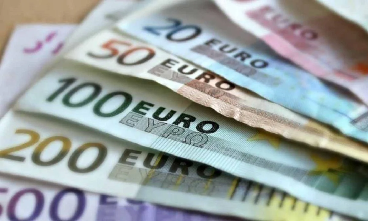 Αδειάζει σιγά σιγά η κλεψύδρα της προθεσμίας για την επιταγή ακρίβειας. Ποιοι και μέχρι πότε κάνουν αίτηση στο gov.gr.