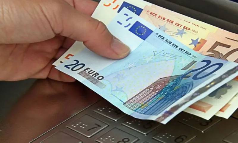 Επίδομα παιδιού: Μέχρι πότε είναι ανοιχτή η πλατφόρμα των αιτήσεων - Πώς υπολογίζεται η έξτρα δόση