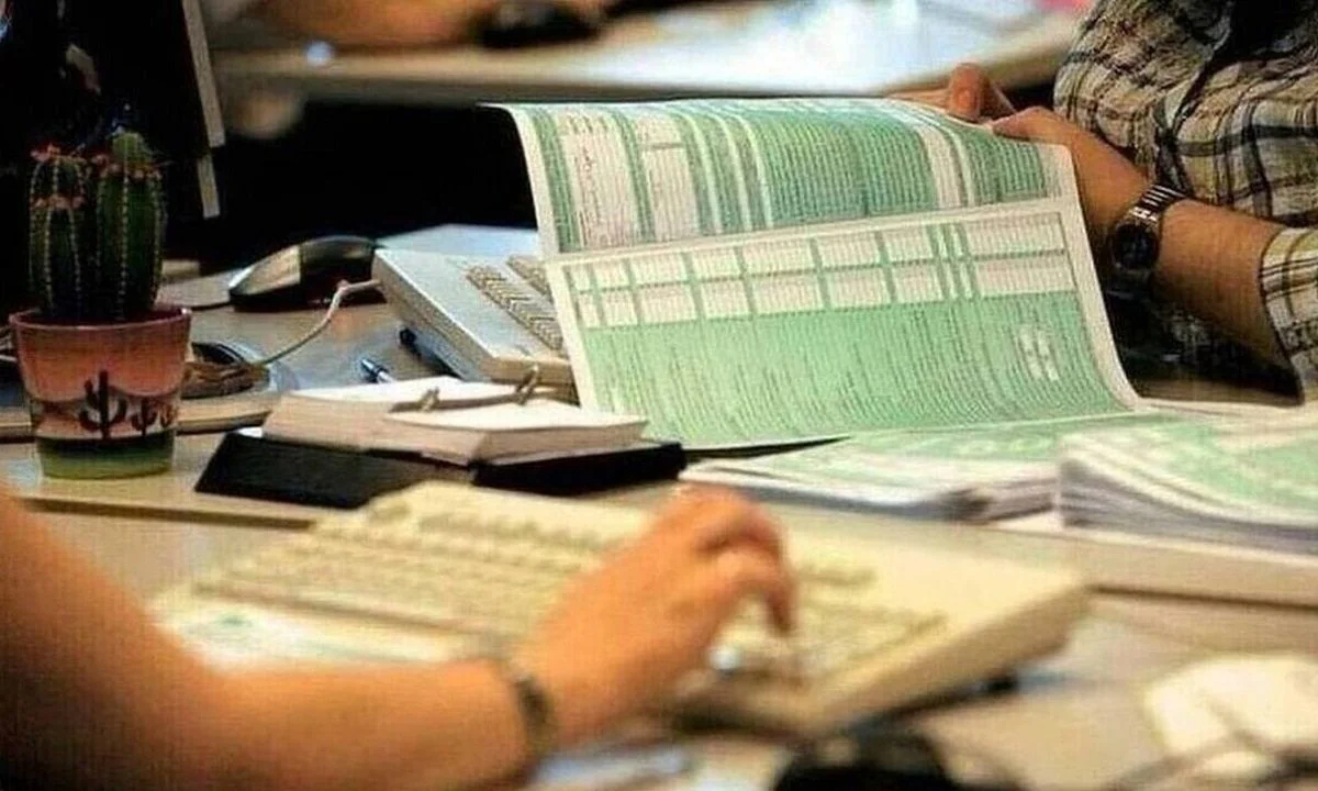 Εφορία: Μια σειρά από σημαντικές φορολογικές υποχρεώσεις πρέπει να τακτοποιήσουν οι φορολογούμενοι μέχρι την τελευταία ημέρα του χρόνου.