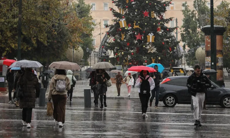 Καιρός: «Άνοιξη» τέλος - Έρχεται μίνι κακοκαιρία από τη Δευτέρα (9/1)