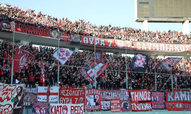 Ολυμπιακός: Ο κόσμος πιστεύει στο πρωτάθλημα - Πανστρατιά στο -10 (VID)!