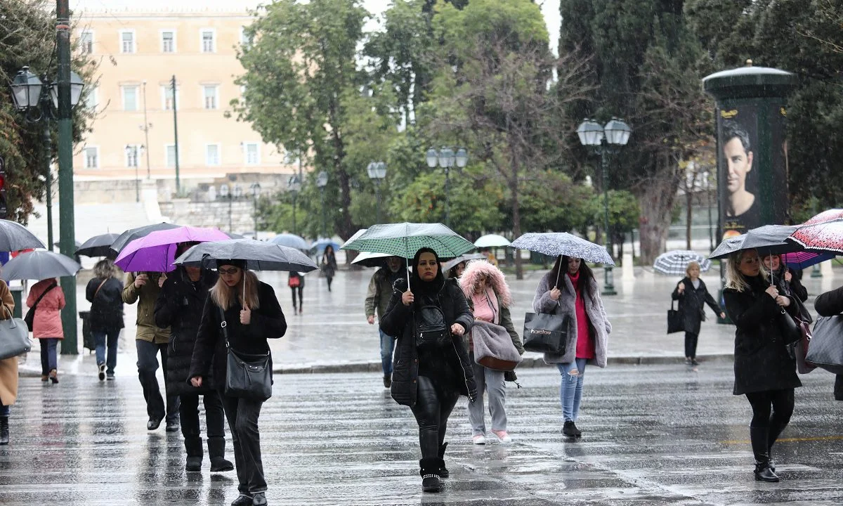 Καιρός: Αλλάζει το σκηνικό από τη Δευτέρα σύμφωνα με τον Αρναούτογλου - Που θα έχουμε βροχές