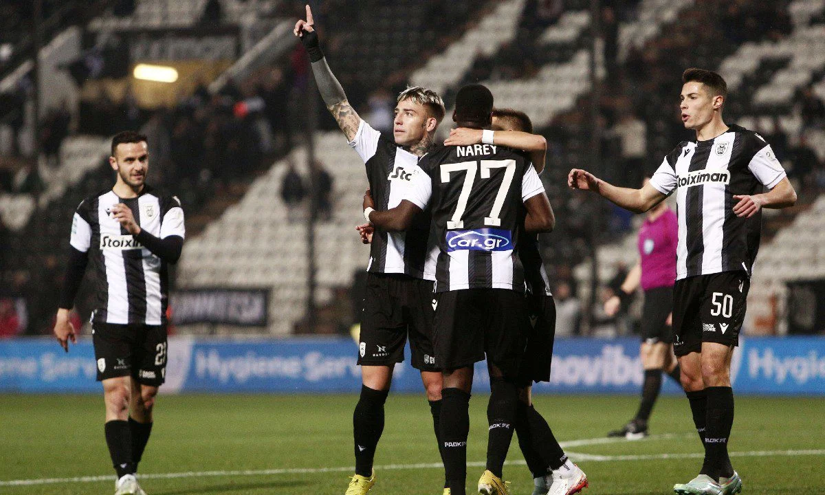 ΠΑΟΚ - Καλαμάτα 2-0: Με δύο γκολ του Μπράντον Τόμας ο δικέφαλος διπλασίασε τις νίκες του επί της Καλαμάτας και πέρασε στους «8» του Κυπέλλου.
