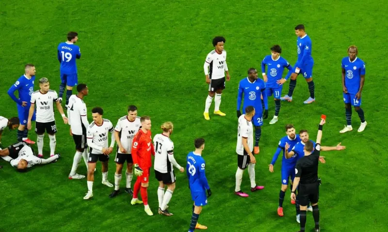 Premier League: Δεν σηκώνει κεφάλι η Τσέλσι - Αποβολή Ζοάο Φέλιξ και ήττα από τη Φούλαμ στο ντεμπούτο του