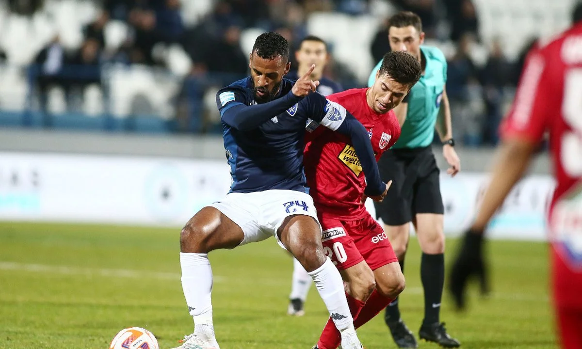 Βαθμολογία Super League: Ιωνικός και Βόλος έψαχναν για διαφορετικούς λόγους το τρίποντο της νίκης, με τους φιλοξενούμενους να χαμογελούν.
