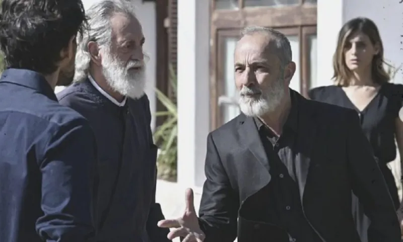 Σασμός επόμενα επεισόδια: Άγριο ξύλο Αστέρη - Παύλου - Έτσι πιάνονται στα χέρια