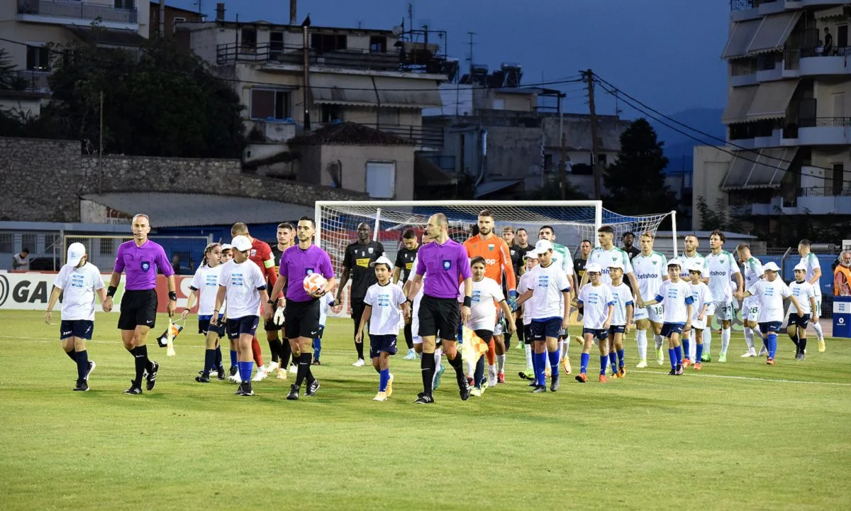 Super League Παρασκήνια: Φεύγει κόσμος από τη Λαμία τις επόμενες μέρες, «τελειώνει» παίκτη ο Λεβαδειακός και τον αντικαθιστά.