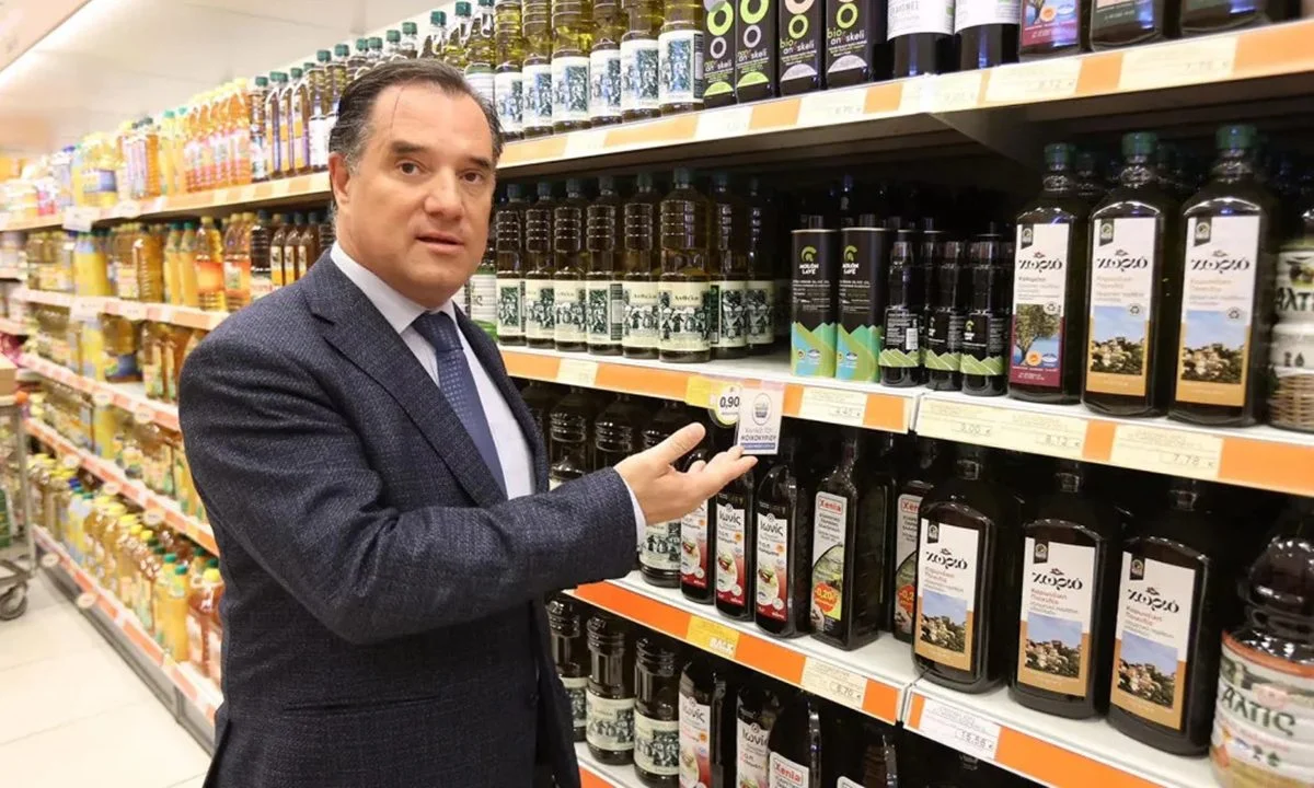 Πλήρης κυβερνητική κάλυψη στις εταιρείες για τα μισοάδεια προϊόντα που παραπλανούν τους καταναλωτές - Ούτε σύσταση δεν κάνει ο Α. Γεωργιάδης.