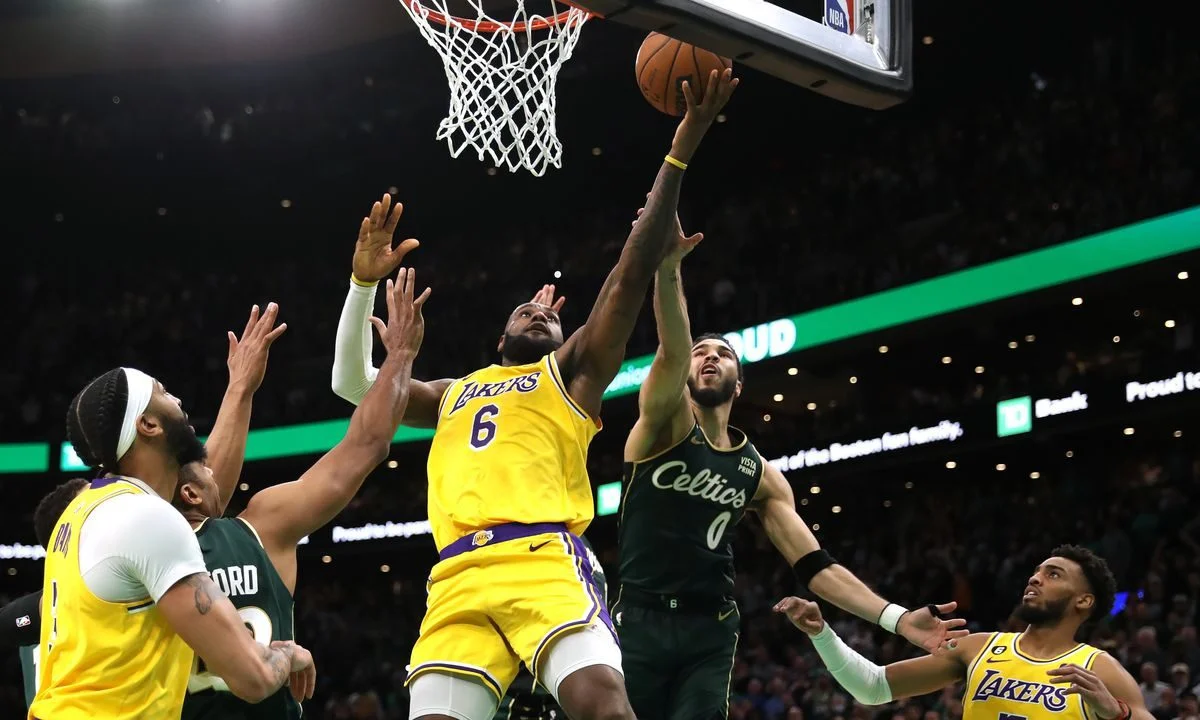 NBA Αποτελέσματα: «Λύγισαν» τους Λέικερς οι Σέλτικς – Πήραν τη ματσάρα οι Σίξερς!