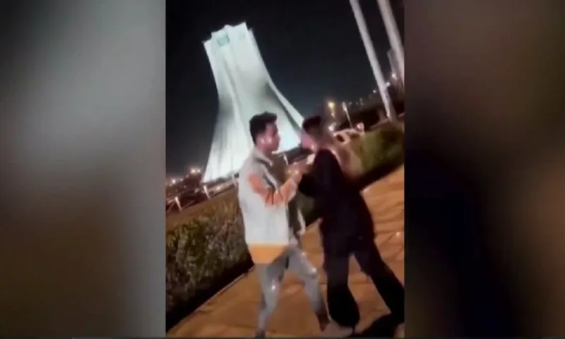 Ιράν: Χορευτικό video «απειλεί» την εθνική ασφάλεια - Εξοντωτική τιμωρία σε ζευγάρι