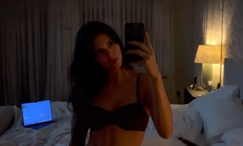 Kendall Jenner: Topless στο Instagram η αγαπημένη του Ντέβιν Μπούκερ - «Τρέλανε» του θαυμαστές της!