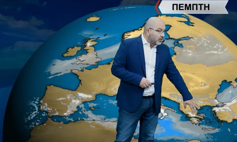 Καιρός: Επιμένουν οι μπόρες χιονιού σύμφωνα με τον Αρναούτογλου - Που θα φτάσει ο υδράργυρος