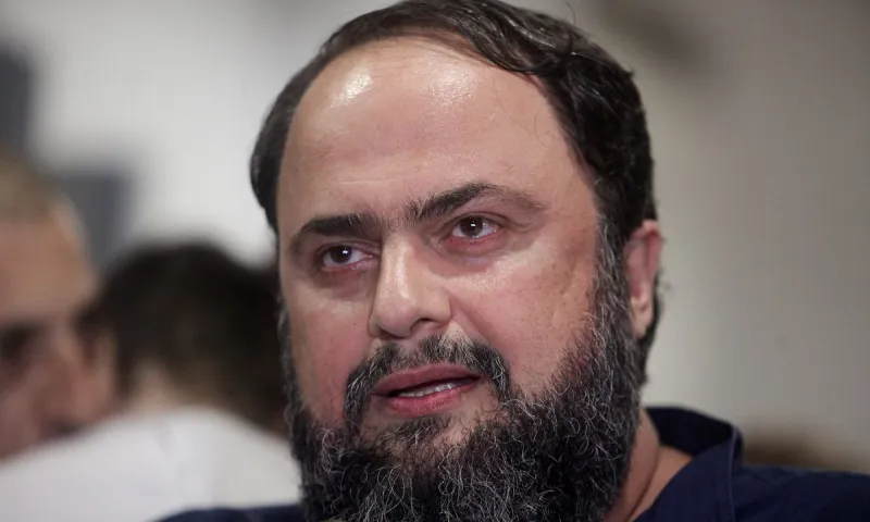 «Σειρήνες» για Έλληνα του Ολυμπιακού - Του δίνει αύξηση ο Μαρινάκης