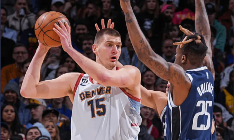 NBA αποτελέσματα: Ο «τριπλός» Γιόκιτς, νίκησε τον «καταιγιστικό» Ντόντσιτς - Νίκησαν οι Λέικερς (vids)