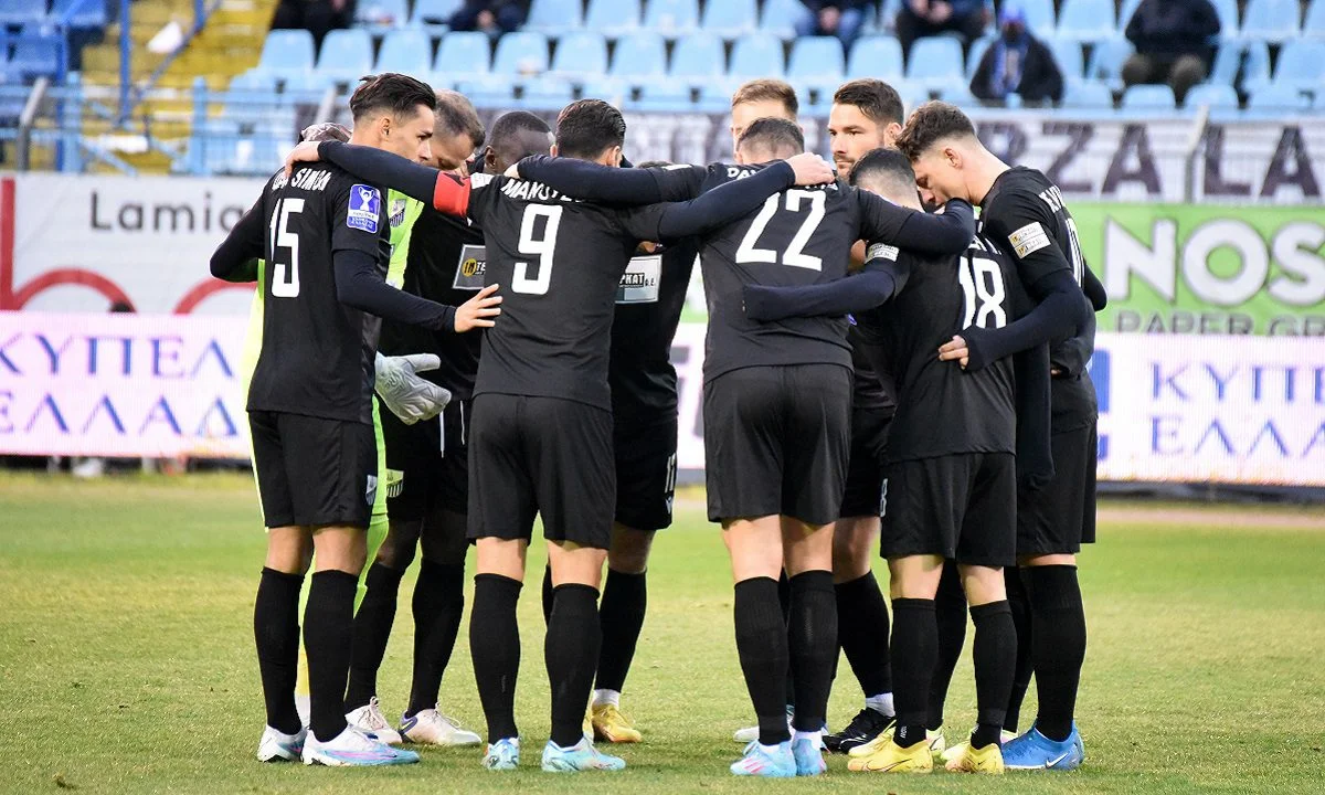Super League νέα (16/2): Λαμία σε απόγνωση, Πετράκης στον Λεβαδειακό και μεταγραφή ο ΠΑΣ Γιάννινα