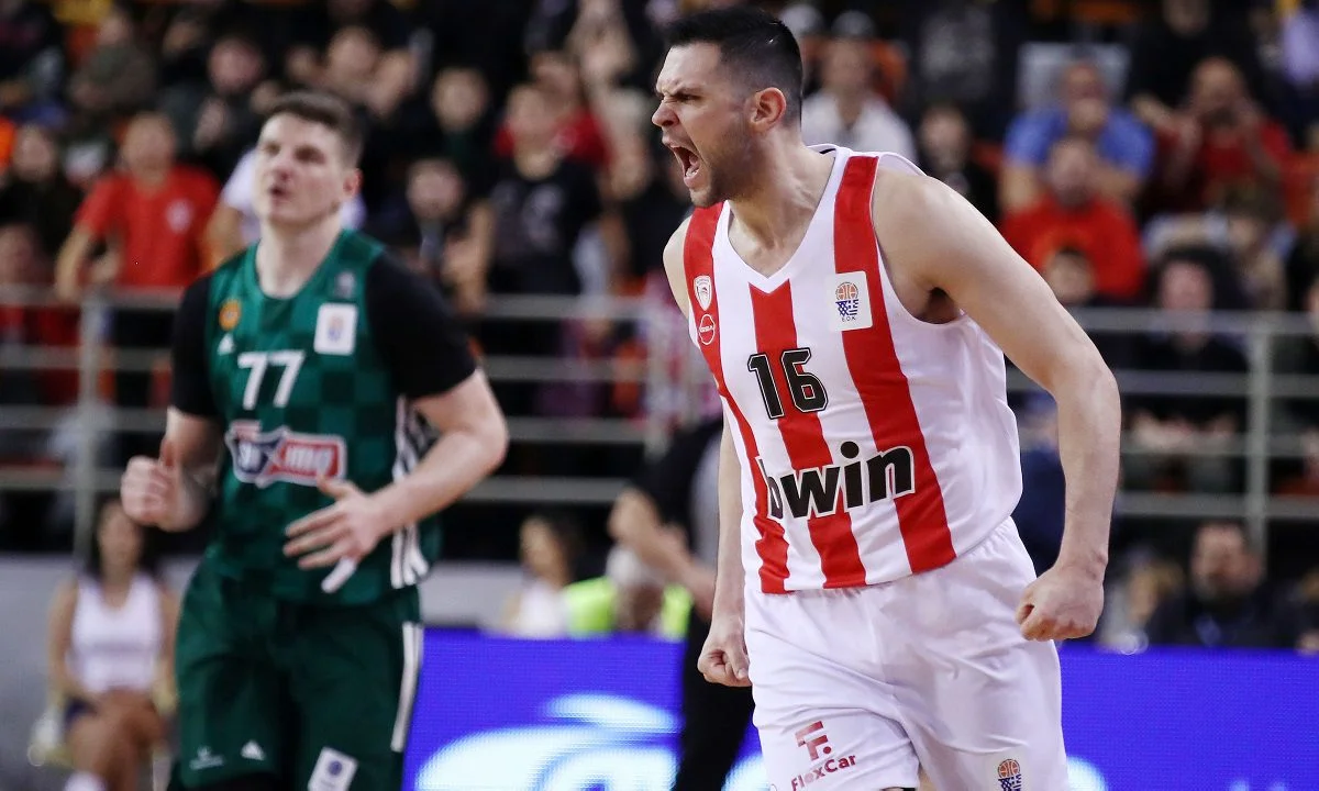 Ολυμπιακός - Παναθηναϊκός 81-65: Του έχει πάρει τον αέρα για τα καλά (vids)