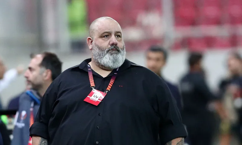 Ο Καραπαπάς απάντησε στο SDNA θυμίζοντας το κουμπούρι του Σαββίδη!