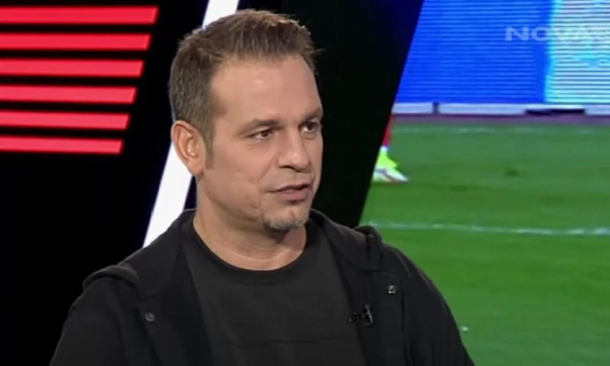 Ο Ντέμης Νικολαΐδης πήρε θέση για την τραγωδία στα Τέμπη με την σύγκρουση των δύο τρένων και τόνισε πως πρόκειται για έλλειψη κράτους.