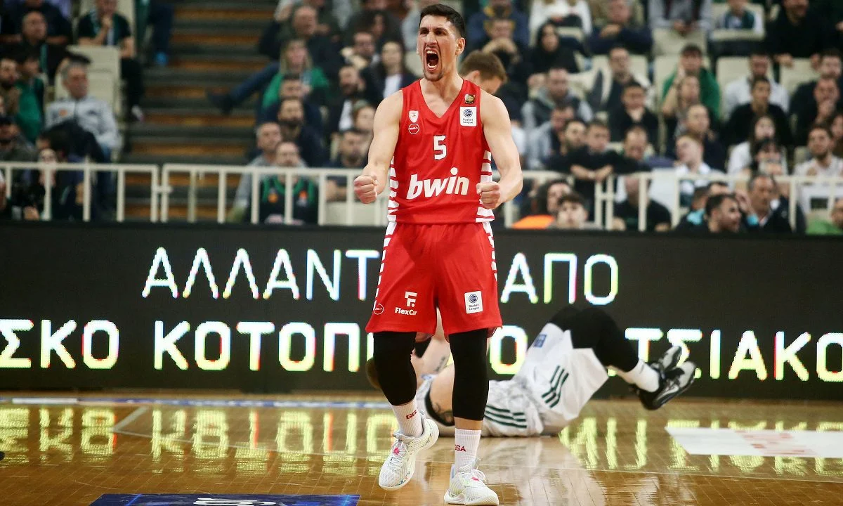 Ο Ολυμπιακός επιβεβαίωσε την κυριαρχία του αφού επικράτησε 76-74 του Παναθηναϊκού στο ΟΑΚΑ μετά από συγκλονιστικό αγώνα.