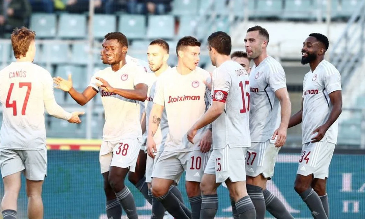 Βόλος - Ολυμπιακός 0-3: «Ιπτάμενος» και τζέντλεμαν με σούπερ Φορτούνη