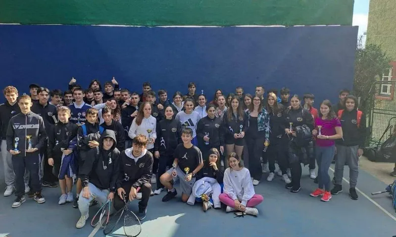 Squash: Μεγάλη γιορτή - Η ανάρτηση Ζαννιά