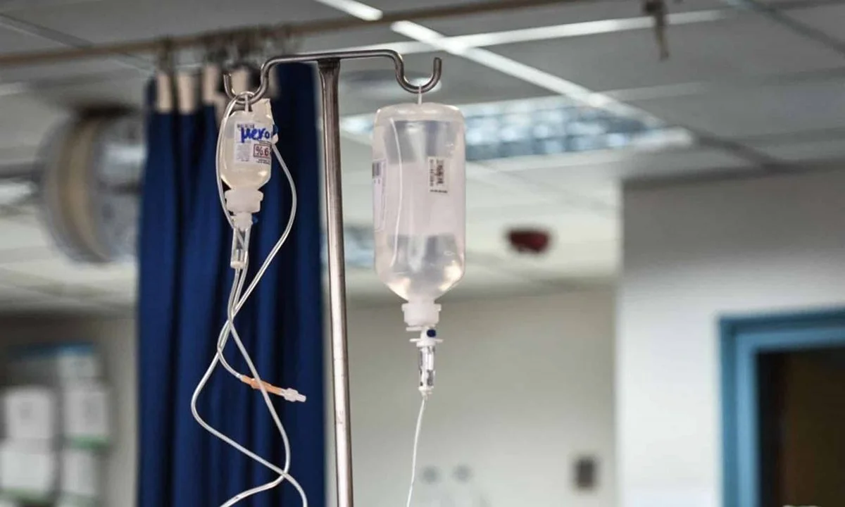 Τραγικές συνθήκες στο υποστελεχωμένο ΕΣΥ - Οι μονάδες υγείας λειτουργούν σχεδόν στο μισό των δυνατοτήτων τους - Ατελείωτες οι λίστες αναμονής για χειρουργεία.