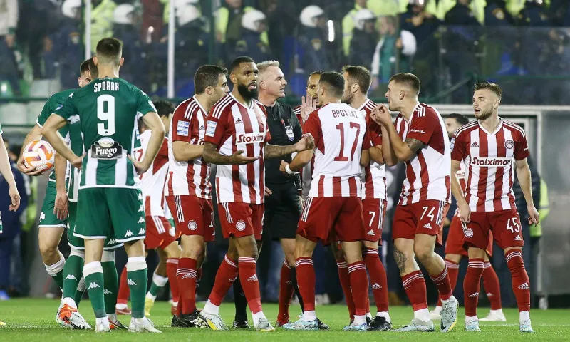 Κέλετ: Δέχτηκε απειλές για τη ζωή του μετά το Παναθηναϊκός - Ολυμπιακός, αλλά θα ξανασφύριζε στην Ελλάδα