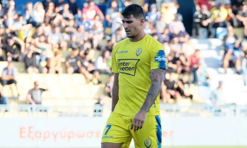 Super League νέα (28/3): Το καλοκαίρι του Καρέλη - Δεν το πιστεύουν στην Τρίπολη, απογοήτευση στη Λαμία