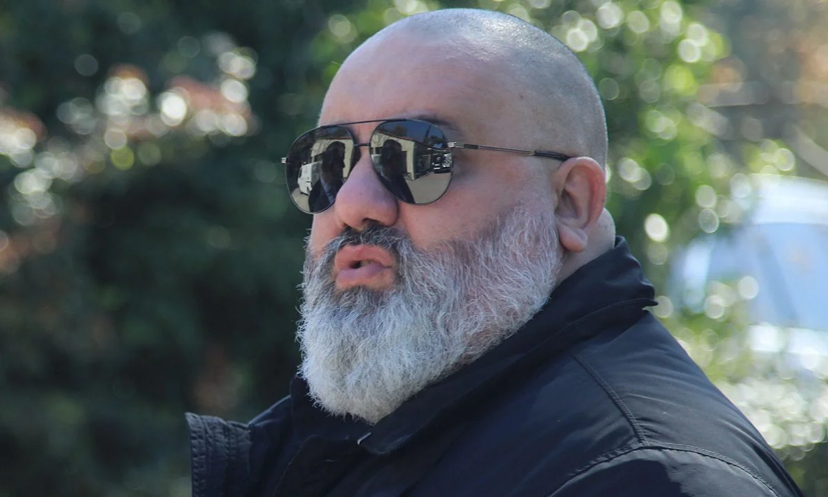 Ο Κώστας Καραπαπάς στα γραφεία της ΕΠΟ