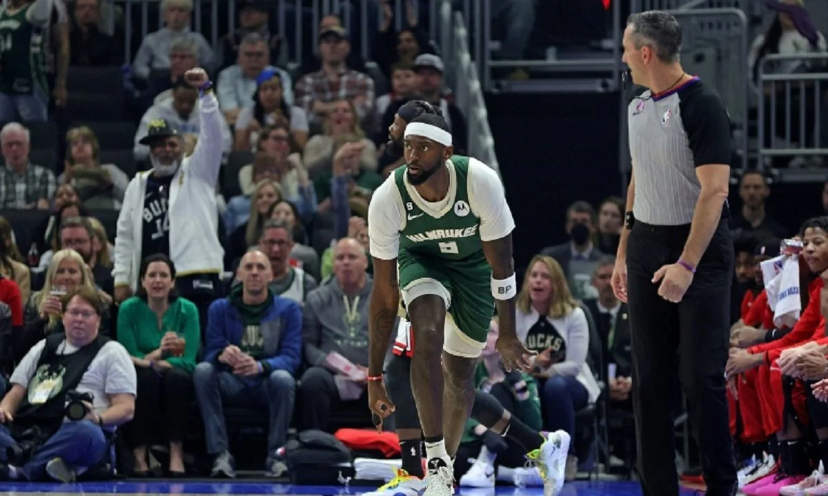 NBA: Οι Μιλγουόκι Μπακς μπήραν το ντέρμπι με τους Σικάγο Μπουλς και εξασφάλισαν την πρωτιά στη regular season.