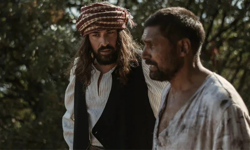 «Πέντε 5»: Απόψε η πρεμιέρα της νέας ιστορικής ταινίας του Βασίλη Τσικάρα