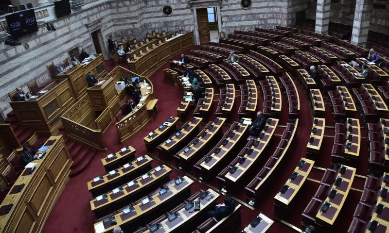 Εκλογές: Αυτές είναι οι μεταγραφές στα ψηφοδέλτια των κομμάτων