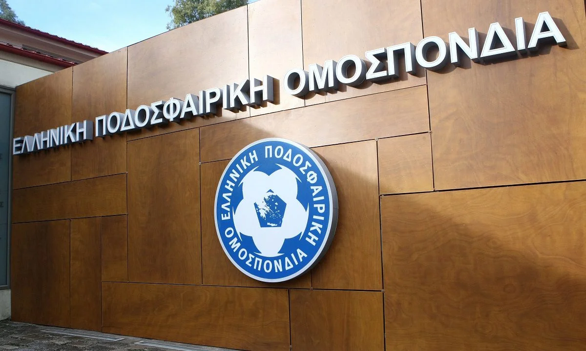 Διαιτησία: Elite θέλουν όλοι, αλλά ποιος και πότε θα τους πληρώσει; Διεθνείς στο VAR στα πλέι άουτ για να έχει ήσυχο το κεφάλι του ο Mπένετ!