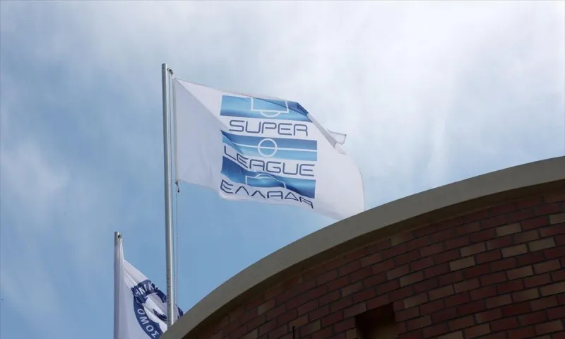 Super League: Επιστολές σε ΕΠΟ και ΚΕΔ για την αλλαγή διαιτητών στο ΑΕΚ-Άρης