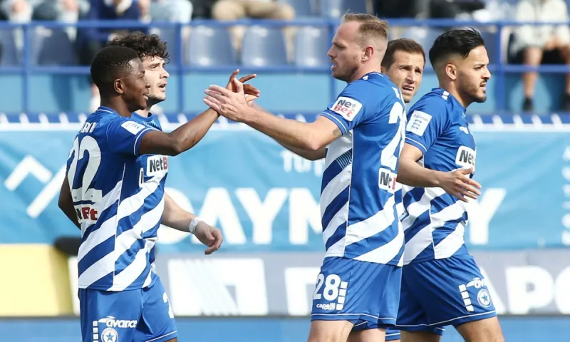 Super League νέα (12/4): Από το «όχι» στο restart μέσω Ατρομήτου ο Καμαρά - Κίνηση ανθρωπιάς των παικτών του ΠΑΣ Γιάννινα