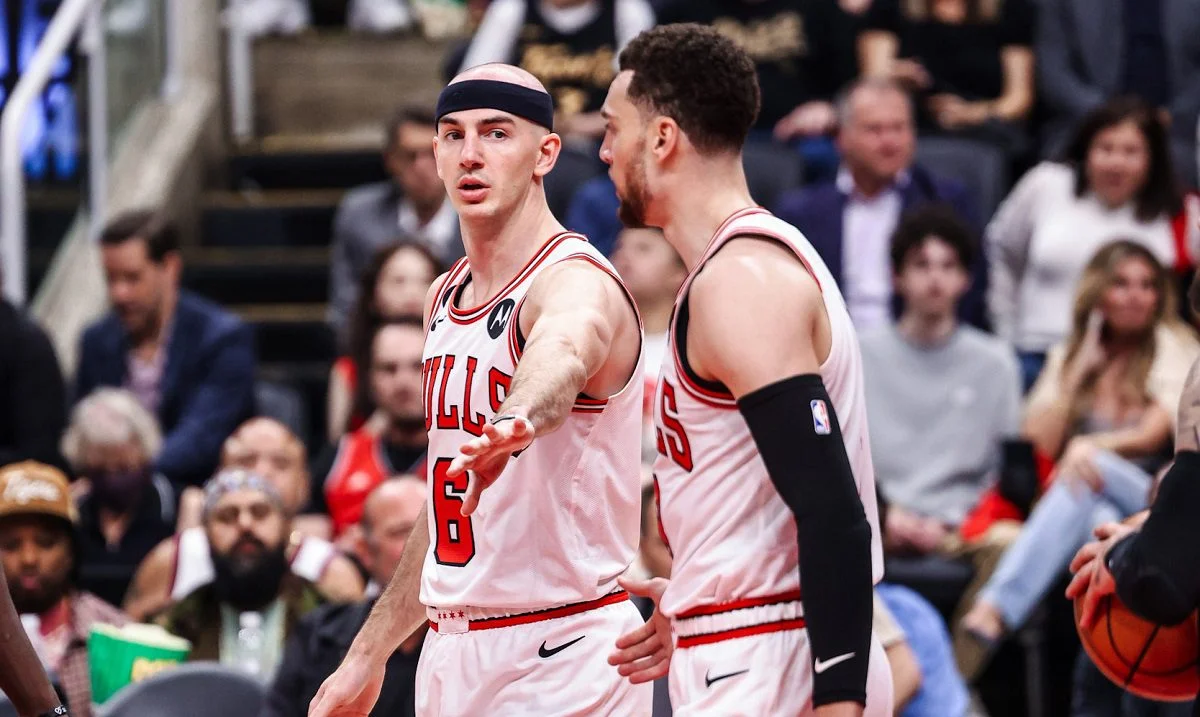 NBA αποτελέσματα: Το Σικάγο νίκησε με 109-105 το Τορόντο και η Οκλαχόμα 123-118 τους Πέλικανς και προκρίθηκαν στην επόμενη φάση των πλέι ιν.