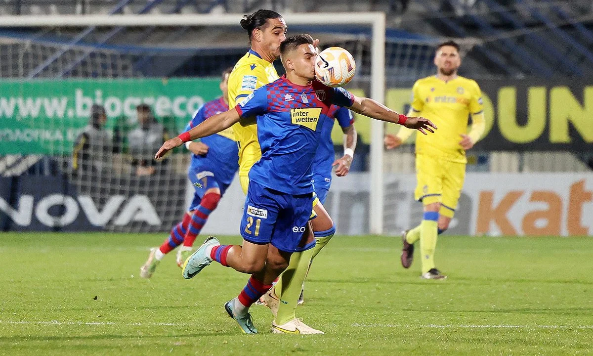 Super League Παρασκήνια: Βόμβα στον Αστέρα Τρίπολης - Αλλάζει τη μισή ενδεκάδα ο Βόλος, δίλημμα στον Παναιτωλικό