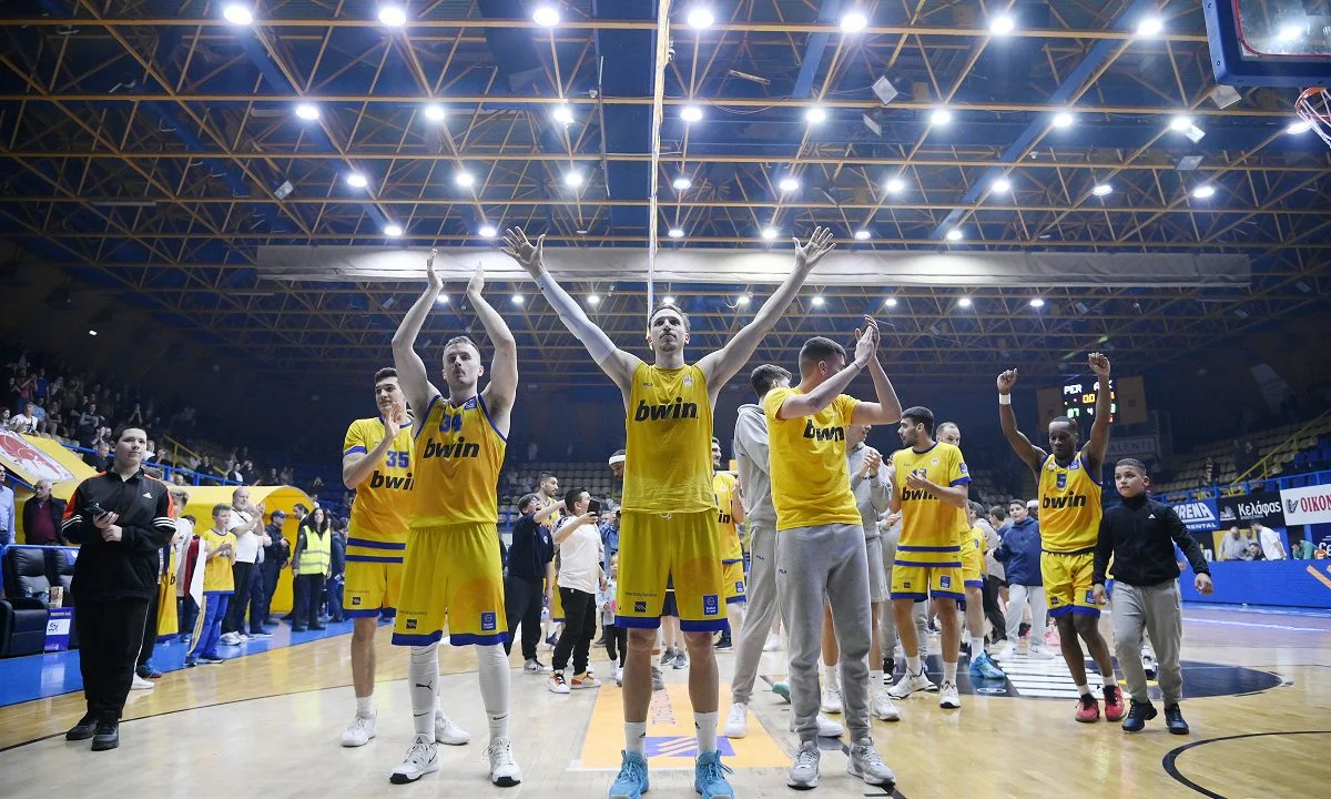 Περιστέρι - ΑΕΚ 87-73: Η ΑΕΚ επέστρεψε στο τρίτο δεκάλεπτο, όμως το Περιστέρι ήταν ασταμάτητο στο τέταρτο με τον Ντένμον να έχει 29 πόντους.